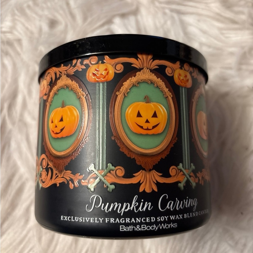 Bath & Body Works Pumpkin Carving Candle with Orange and Green Accents